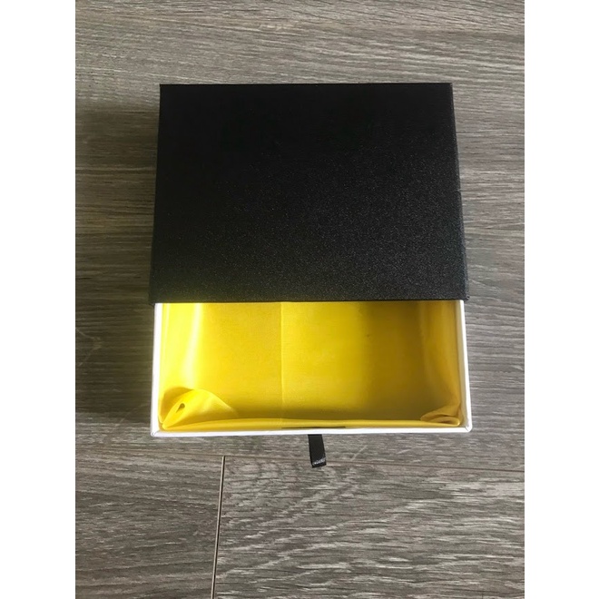 Thắt Lưng Nam Cao Cấp Hộp Quà Đựng Dây Nịt Xịn Xò Sang Trọng