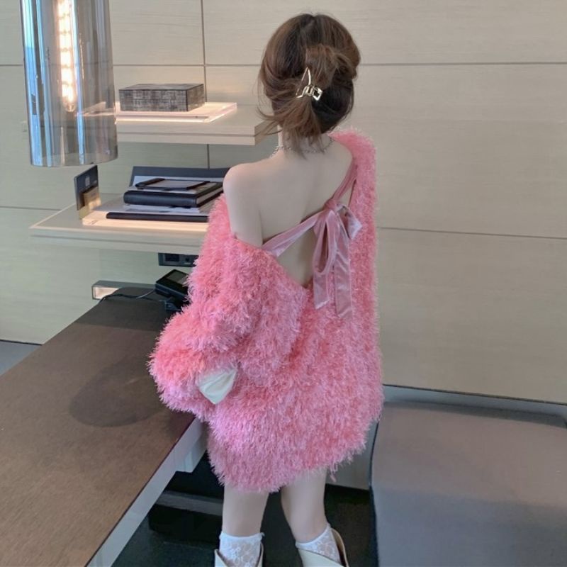 Sweet plush hollow back round neck tie-up long sleeve loose mid-length sweater women's tide 2020 autumn new style