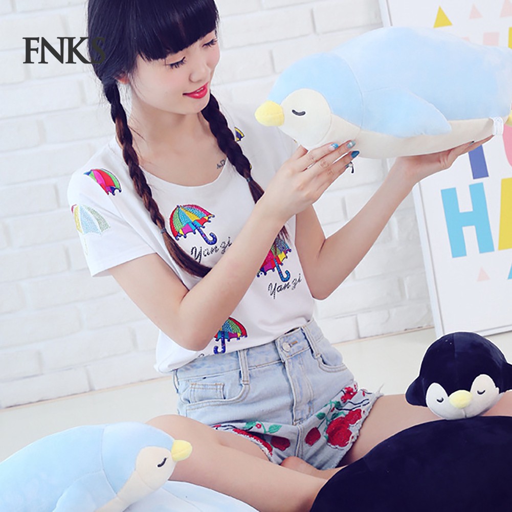 Thú nhồi bông chim cánh cụt dễ thương mềm mại