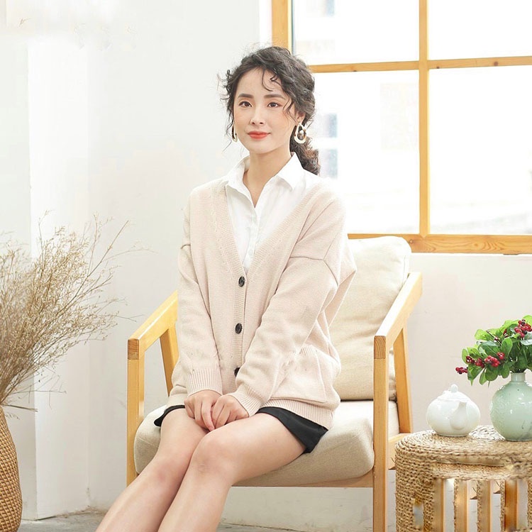 Áo cadigan nữ cài cúc cổ thấp chữ v có túi 2 bên | BigBuy360 - bigbuy360.vn