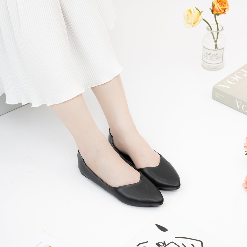 [Mã FATHANG5 giảm 10K đơn 50K] Giày búp bê nữ mũi nhọn đế bệt MWC NUBB- 2170 | BigBuy360 - bigbuy360.vn