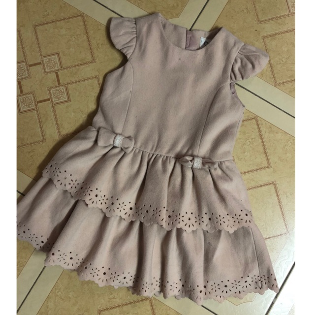 Thanh lý váy dạ size 100