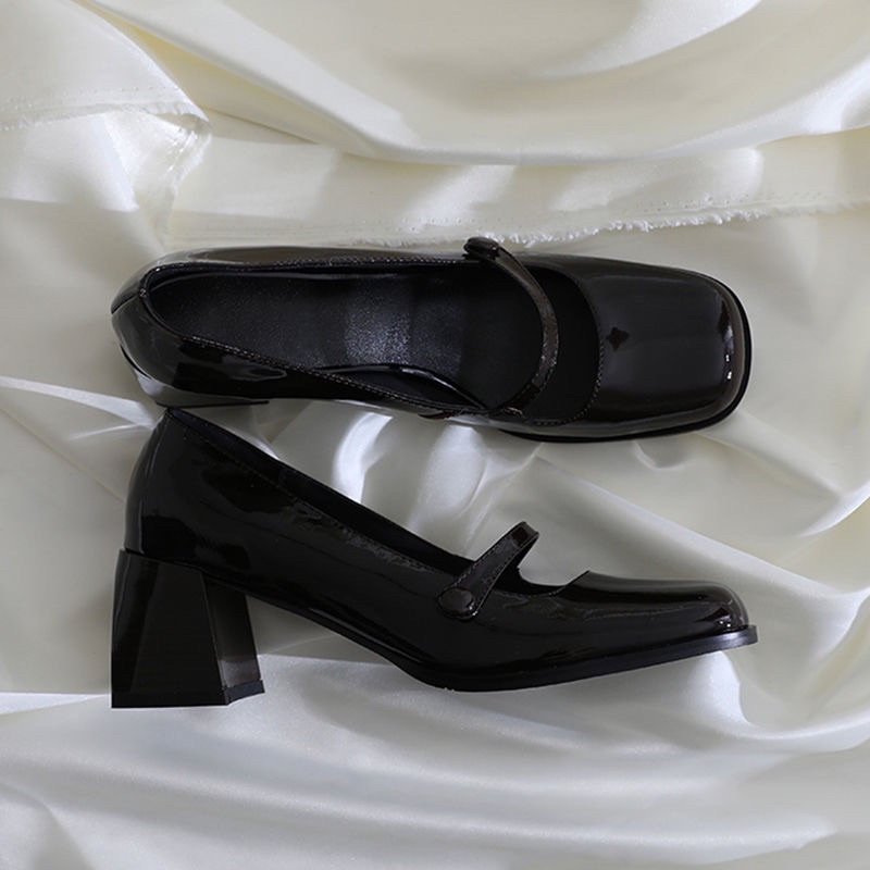 Giầy da bóng gót vuông cao 7 phân 2 màu đen nâu thời trang kiểu Hàn Quốc hiện đại cá tính Ulzzangshop520