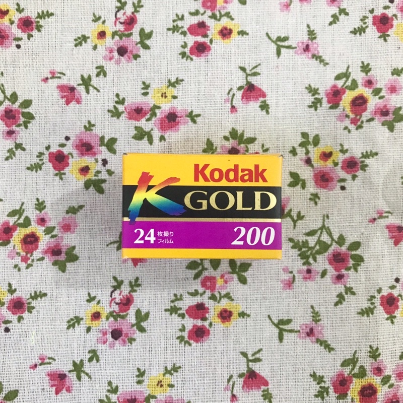 Film chụp ảnh Kodak K Gold 200 24 kiểu date 2003
