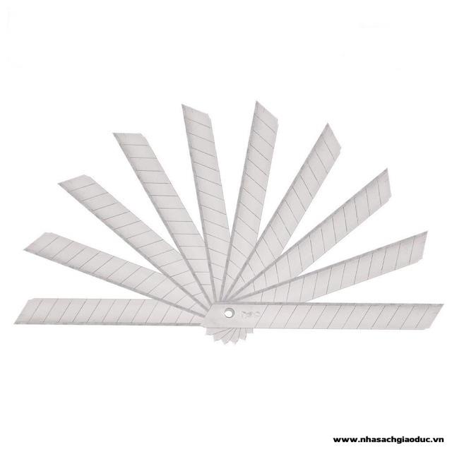 Lưỡi dao rọc giấy deli 2012