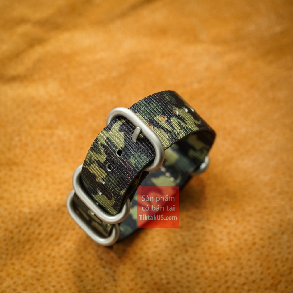 Dây đồng hồ vải dù một mảnh nato camo rằn ri  quân đội Size 20-22mm - Tiktakus ( màu chọn ngẫu nhiên)