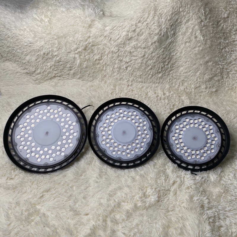 Đèn led highbay nhà xưởng, nhà kho, nhà thi đấu công suất 100W, 150W, 200W hàng chuẩn watt linh kiện cao cấp