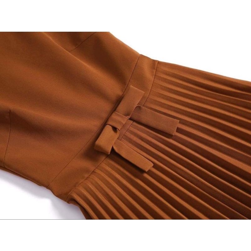 Đầm Kenneth cole xếp li