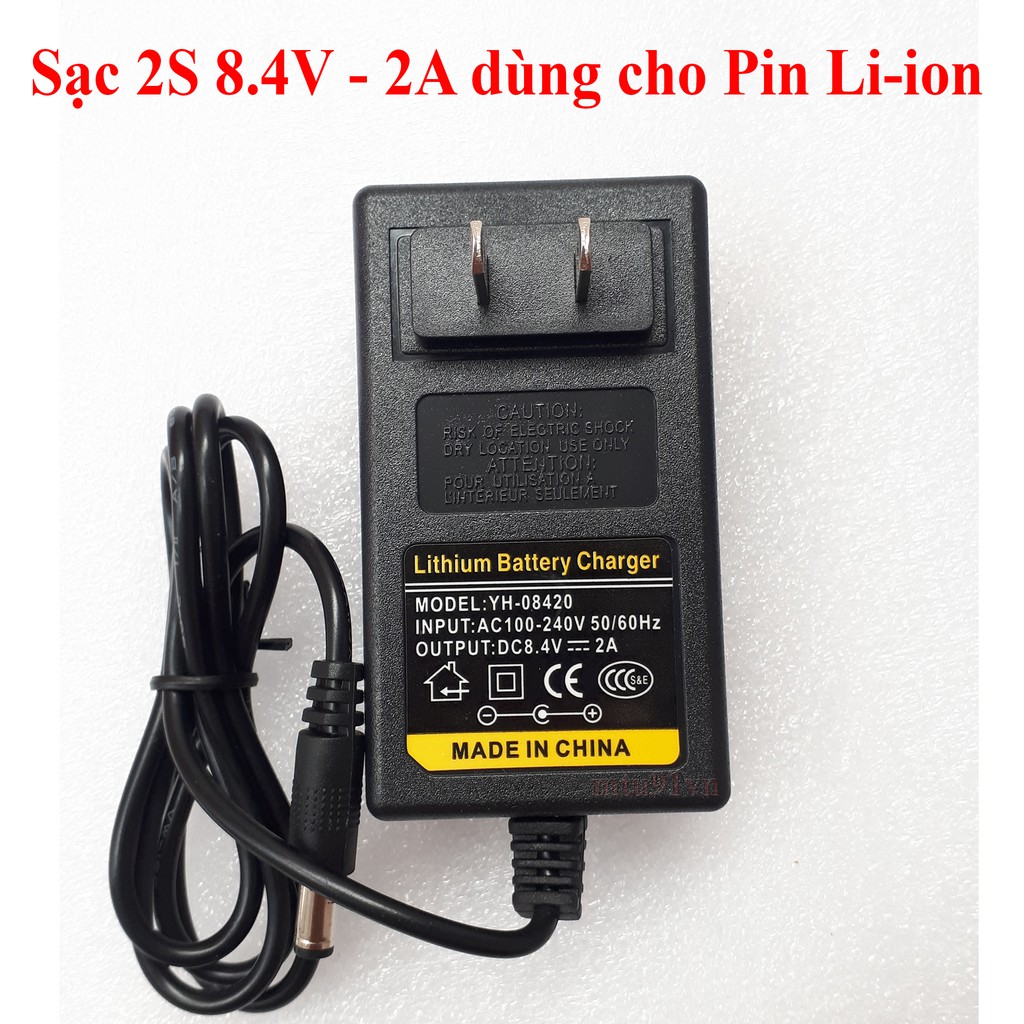 Sạc 2S 8.4V - 2A dùng cho Pin Li-ion (Lithium-ion) , Có Đèn Báo Đầy Pin