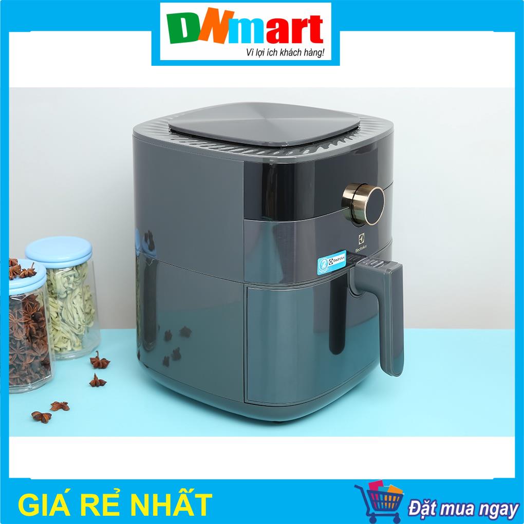 Nồi chiên không dầu Electrolux E6AF1 520K, 5L, cơ bán điện tử