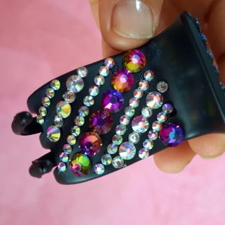 kẹp càng cua đính đá