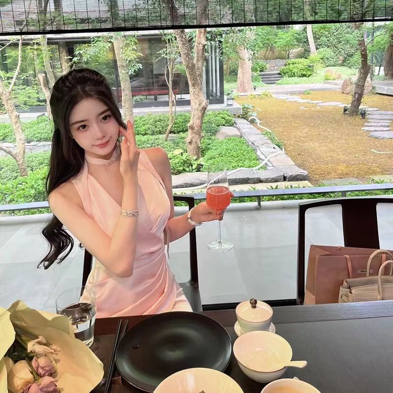 Đầm Hai Dây Vải Satin Phong Cách Thời Trang Mùa Hè Hàng Mới 2022