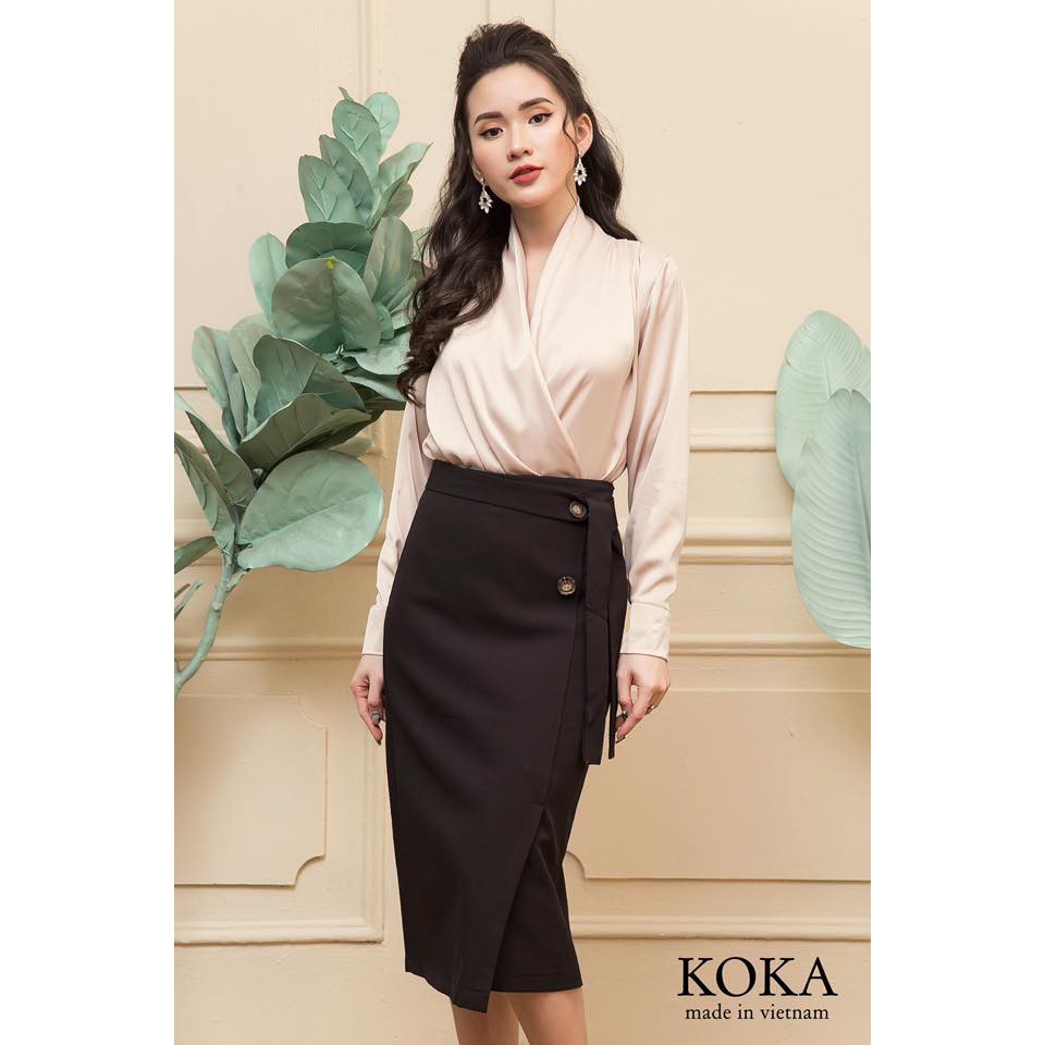 Áo lụa vạt chéo