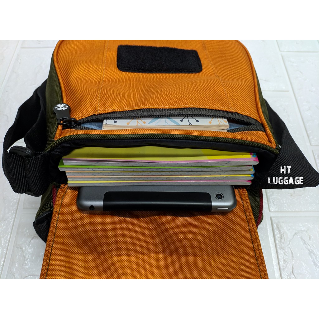 Túi đeo chéo kháng nước Crumpler rainbow S Unisex