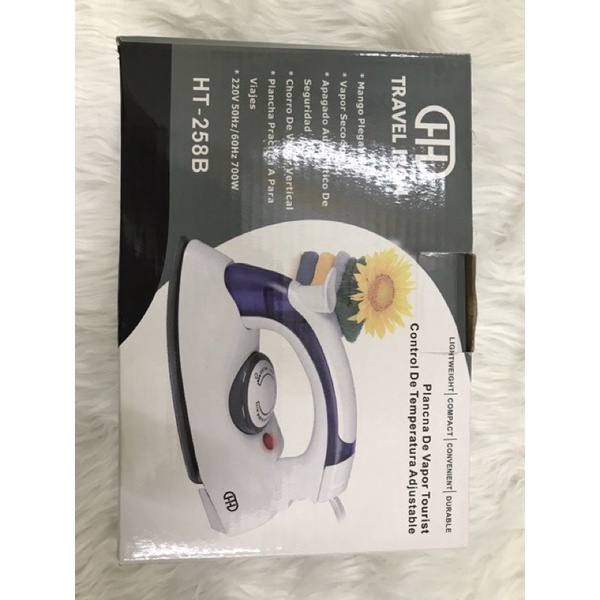 BÀN LÀ DU LỊCH MINI GẤP GỌN ĐƯỢC