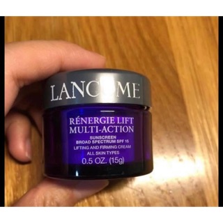 Kem dưỡng ban ngày lancome