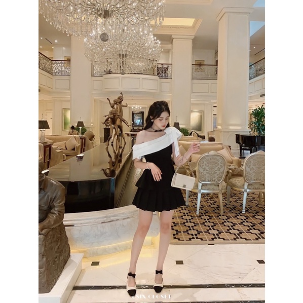 Chân váy tennis xếp li