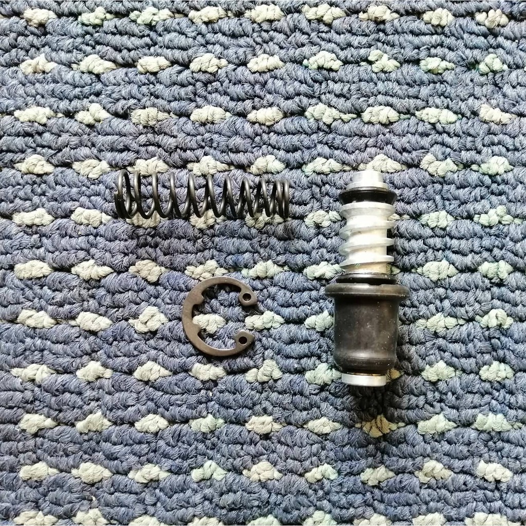 Cupen tay dầu trên suzuki viva 110