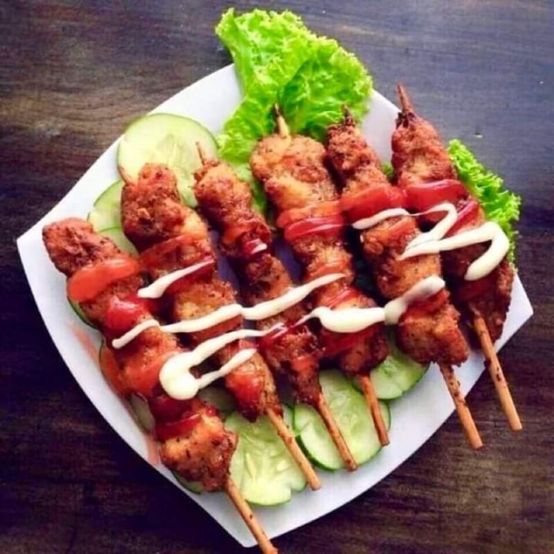 Thịt gà xiên que hiệu CP ăn vặt chiên nướng đều ngon 500gr