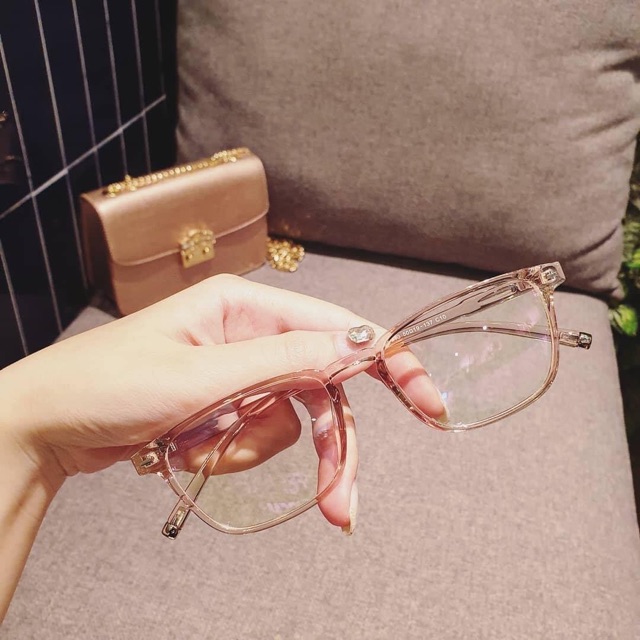 Gọng kính cận vuông nam nữ chất liệu nhựa dẻo 213 – Tiệm kính Candy | BigBuy360 - bigbuy360.vn