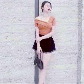 Áo croptop tay ngắn lệch vai siêu xinh(A15