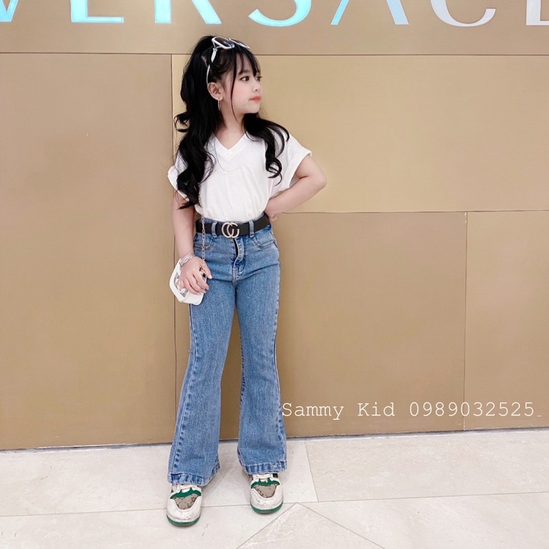 Set áo phông cánh rơi quần bò loeee Không kèm đai cho bé gái 17-41kg sang chảnh, cá tính