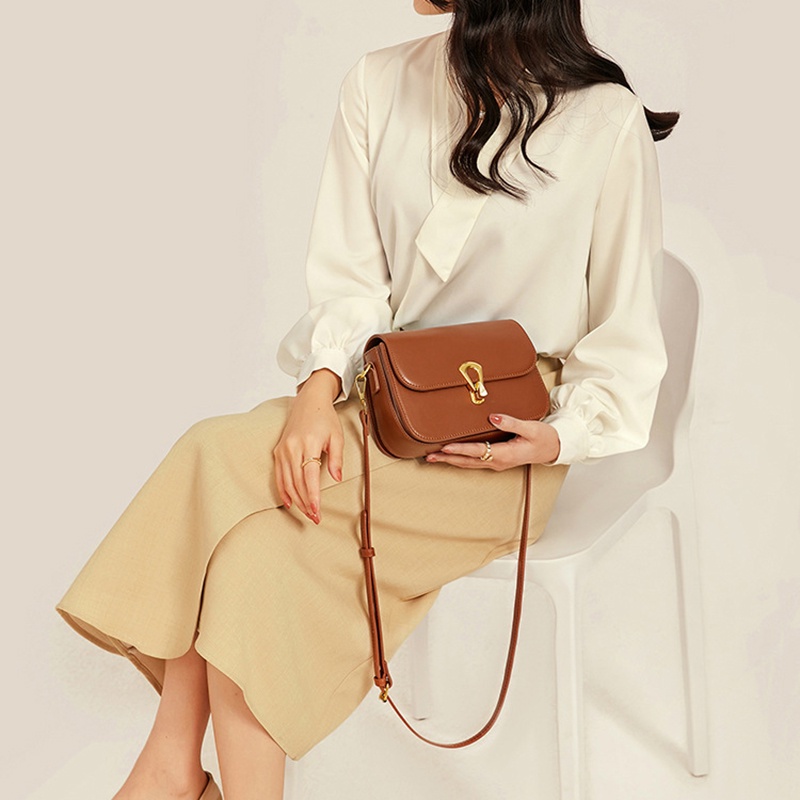 Túi Đeo Vai Hình Vuông Cỡ Nhỏ Có Khóa Gài Họa Tiết Giọt Nước Cổ Điển Thời Trang Cho Nữ