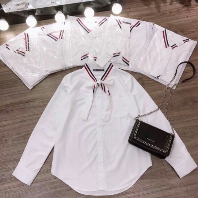 Sơ mi kẻ cổ buộc nơ