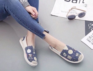 Giầy thổ cẩm đế bằng