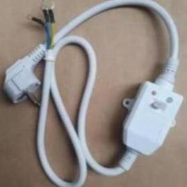 Chống giật bình nóng lạnh chính hãng MTS loại tốt