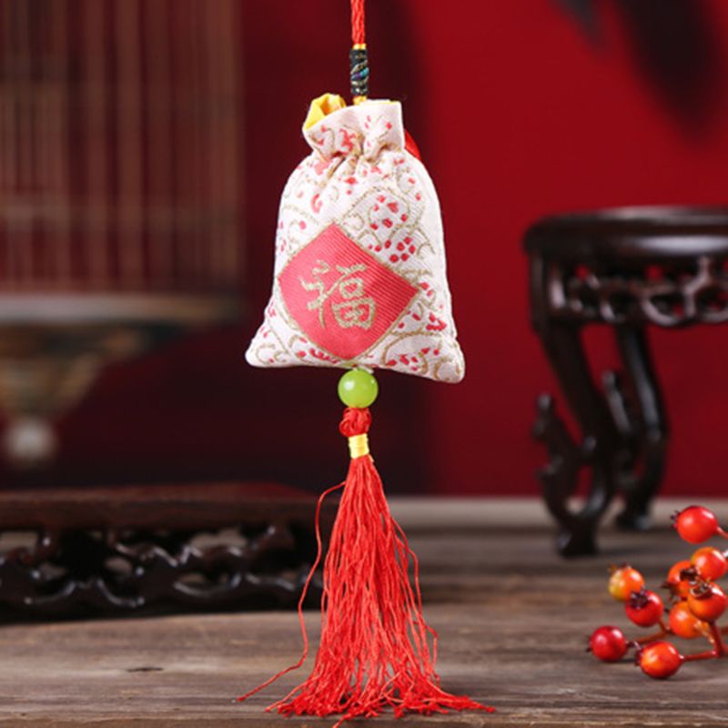 Túi Thơm Treo Xe Hơi Họa Tiết Hoa Oải Hương Phong Cách Trung Hoa