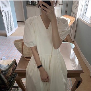 Đầm cổ V tay phồng dáng dài vintage