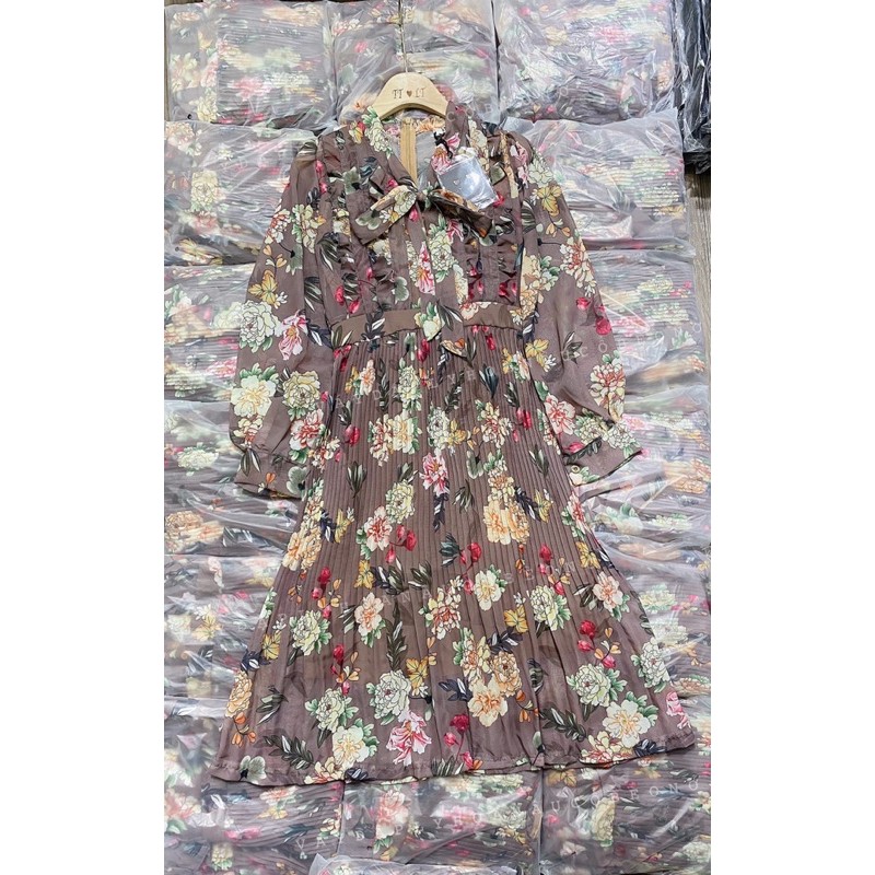 [Mã WAMT1505 giảm 10K đơn 0K] Đầm Dập Ly Hoa Nâu | BigBuy360 - bigbuy360.vn