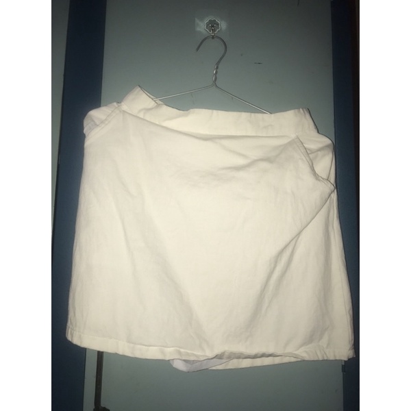 Chân váy kaki ngắn basic