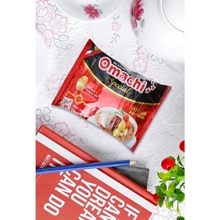 Mì Omachi Special Bò hầm xốt vang gói 92g (có gói thịt thật) | BigBuy360 - bigbuy360.vn