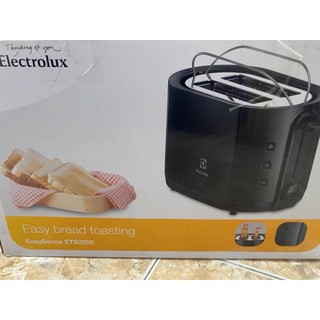 Máy nướng bánh mì Electrolux-EST 3200