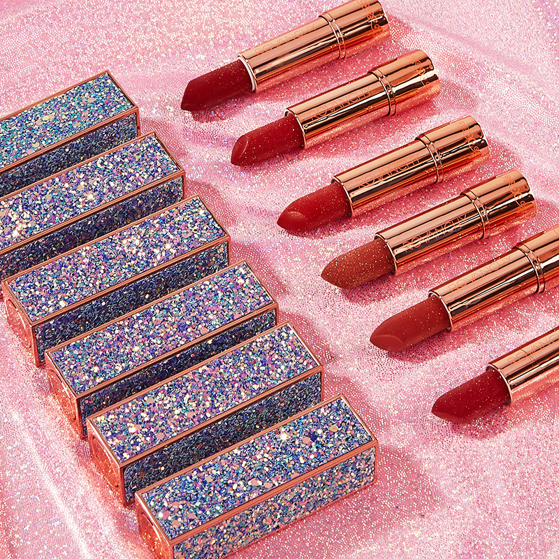 (Hàng Mới Về) Son Môi Dưỡng Ẩm Màu Đỏ Dâu Tây Phong Cách Cá Koi