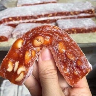 Bánh Chè lam gấc truyền thống