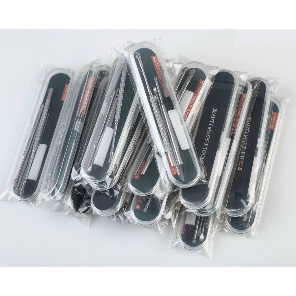 Bộ Dụng Cụ Ráy Tai 6 Món Chất Liệu An Toàn Dễ Mang Theo – Dumi Shop