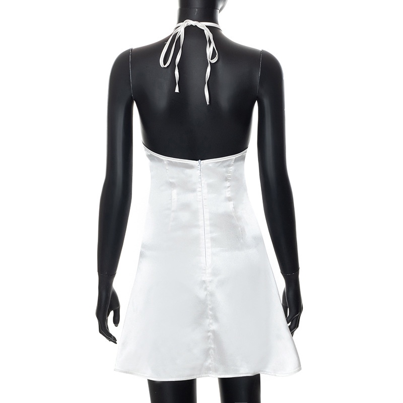 Đầm Sát Nách Hở Lưng Phối Ren Phong Cách Đường Phố Quyến Rũ