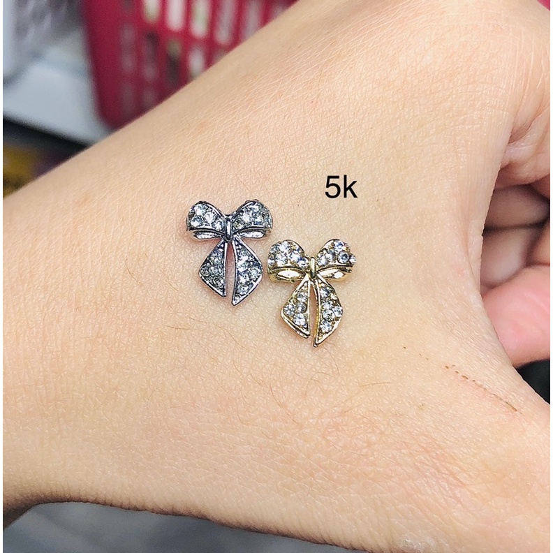 Đá hình đính móng