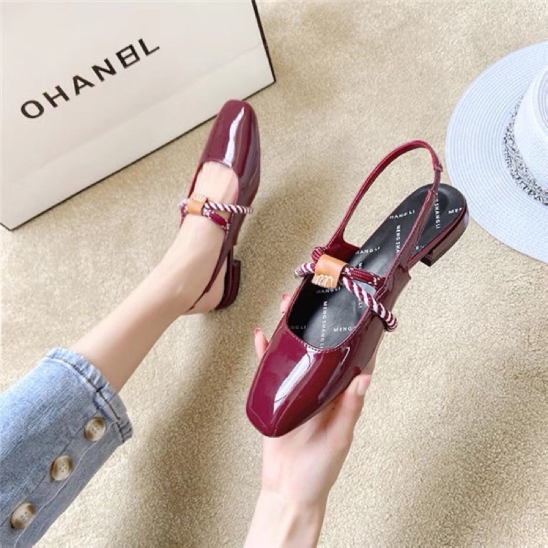 Sandal 2 màu , cực hot trend ạ