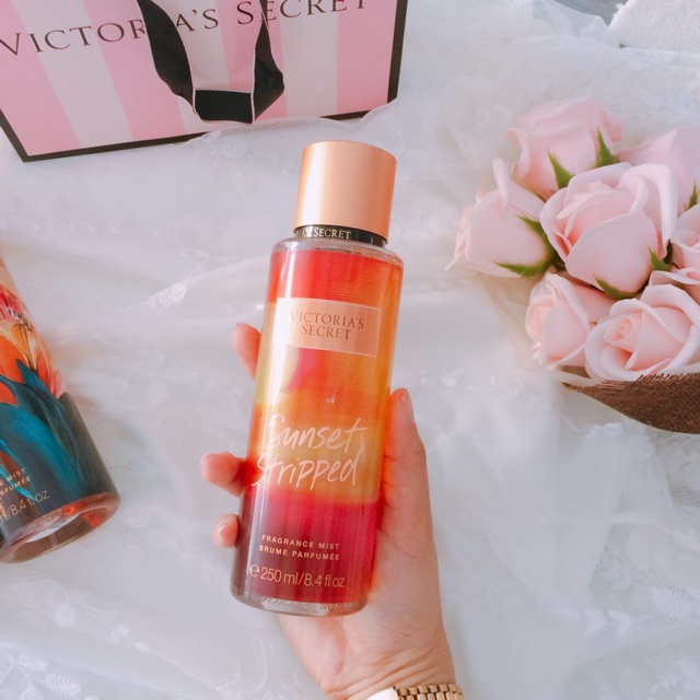 XỊT THƠM VICTORIA SECRET Sunset 250ml