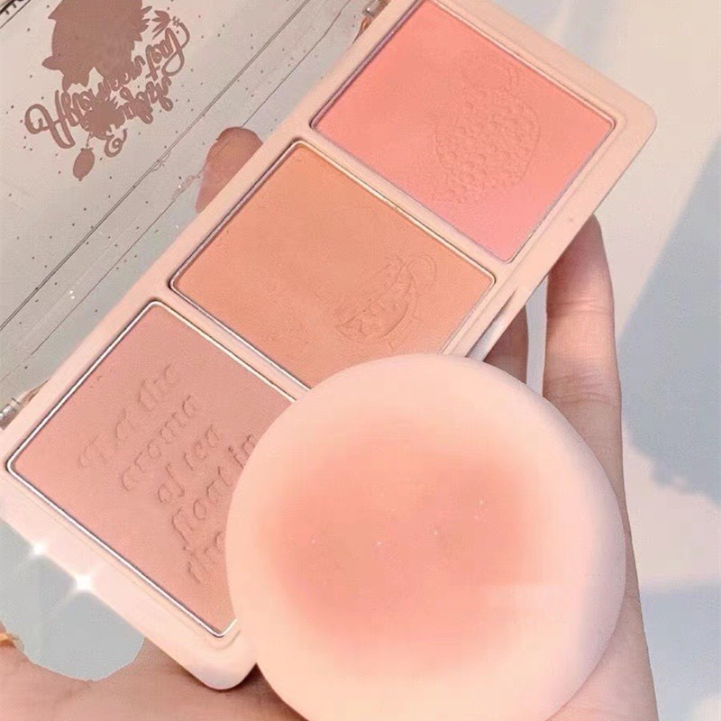 Phấn Má 3 Ô Màu HOLD LIVE SECRET GARDEN BLUSH HL461 Chất Phấn Mịn Lì, Dễ Tán Lên Màu Chuẩn Phong Cách Make-up Nàng Thơ