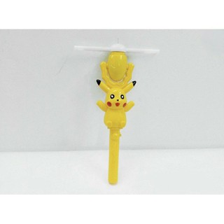 đồ chơi quay pikachu phát sáng