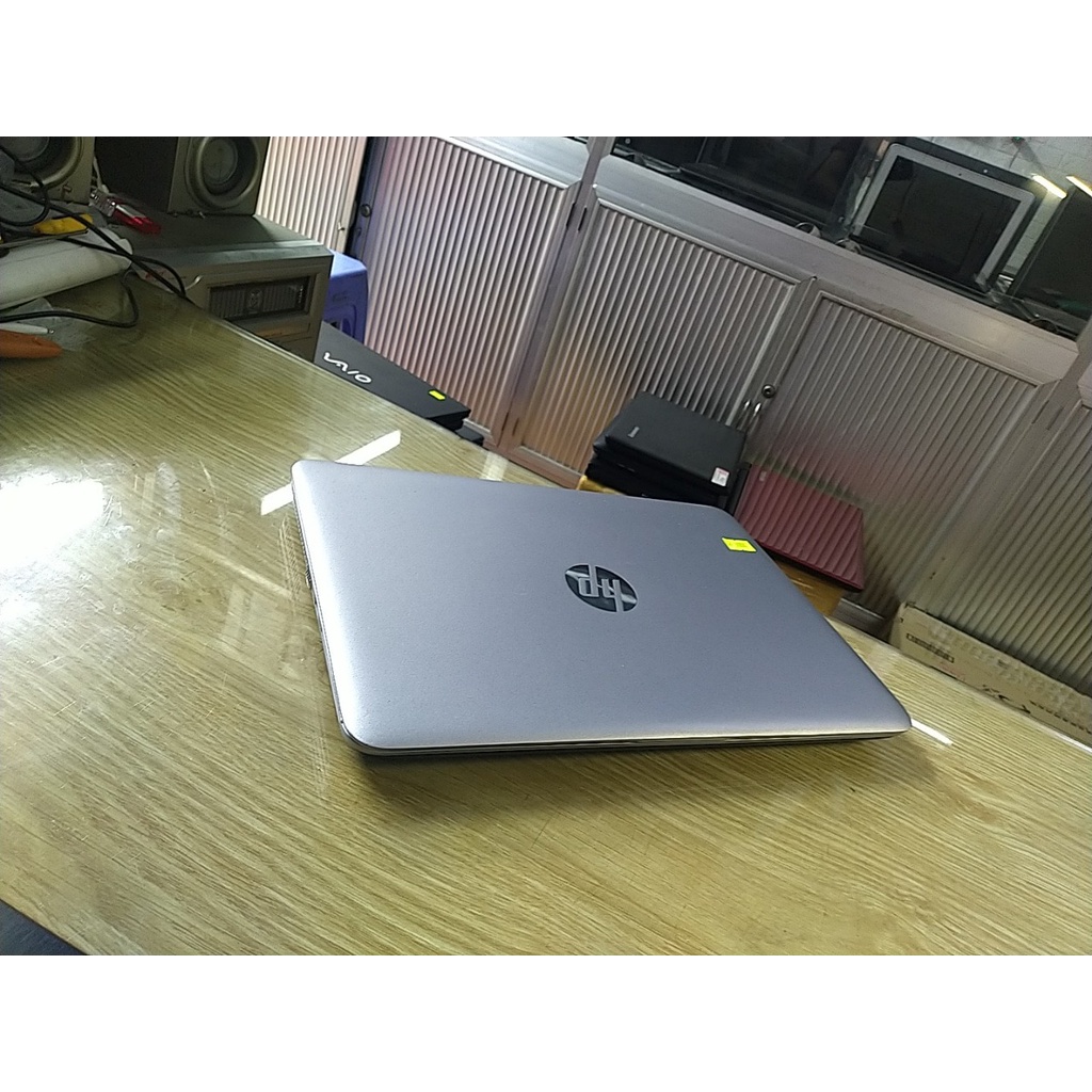 Laptop HP 820 g3