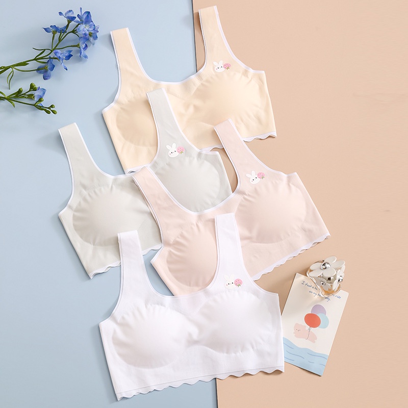 Áo Ngực Không Đường May Cho Bé Gái Tuổi Teen