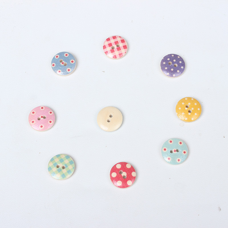 100 Nút áo bằng gỗ tròn 2 lỗ họa tiết chấm bi nhiều màu