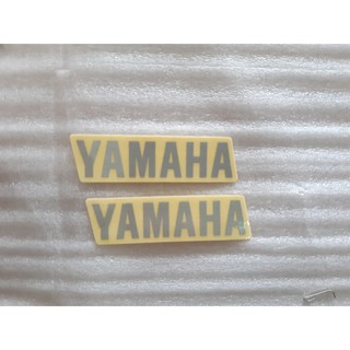 Tem chữ Yamaha nhỏ bạc