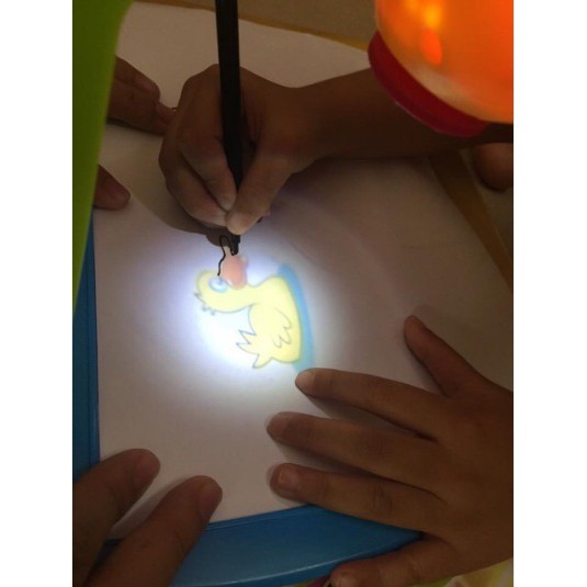 Đồ chơi chiếu hình thông minh Enfa